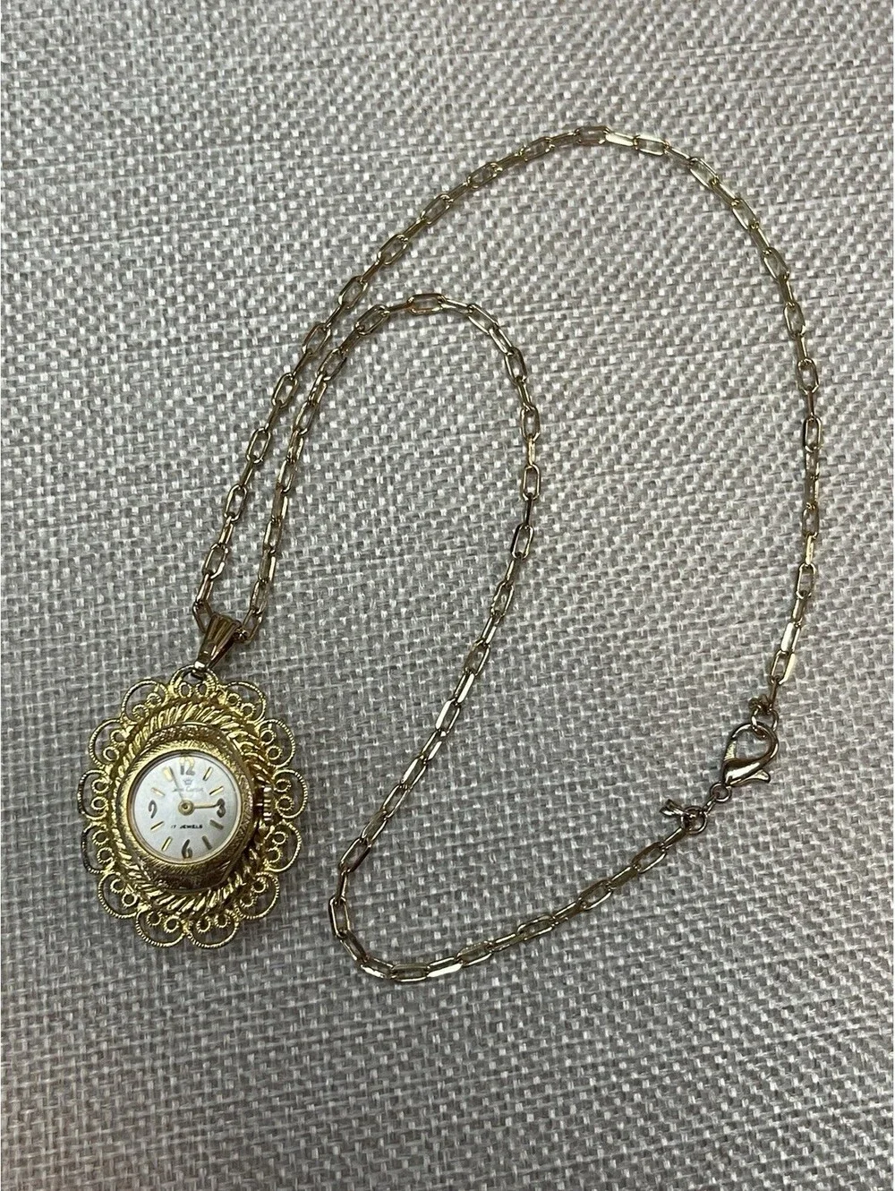 Vtg Jean Cardot Cameo Pendent Necklace wind up watch on reverse side.